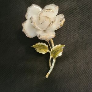 Vintage coro white rose flower brooch signed